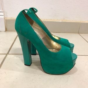 teal heels